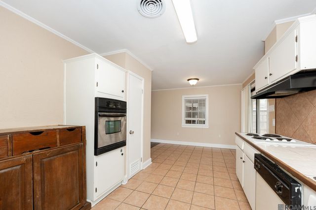 1826 W Catalpa, Baton Rouge, LA 70815