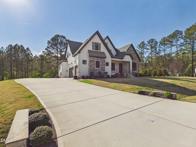 8621 Bishop Pine Lane, Wake Forest, NC 27587