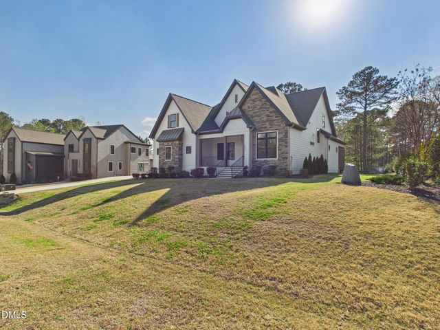 8621 Bishop Pine Lane, Wake Forest, NC 27587