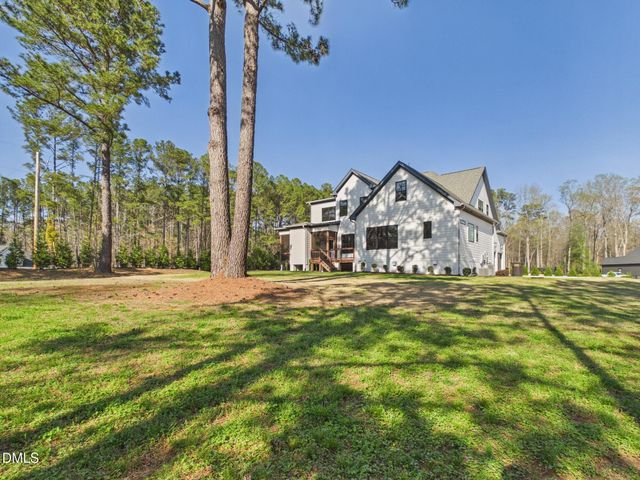 8621 Bishop Pine Lane, Wake Forest, NC 27587