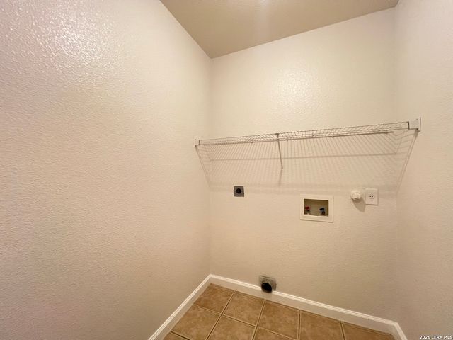 7302 TRAIL XING, San Antonio, TX 78250