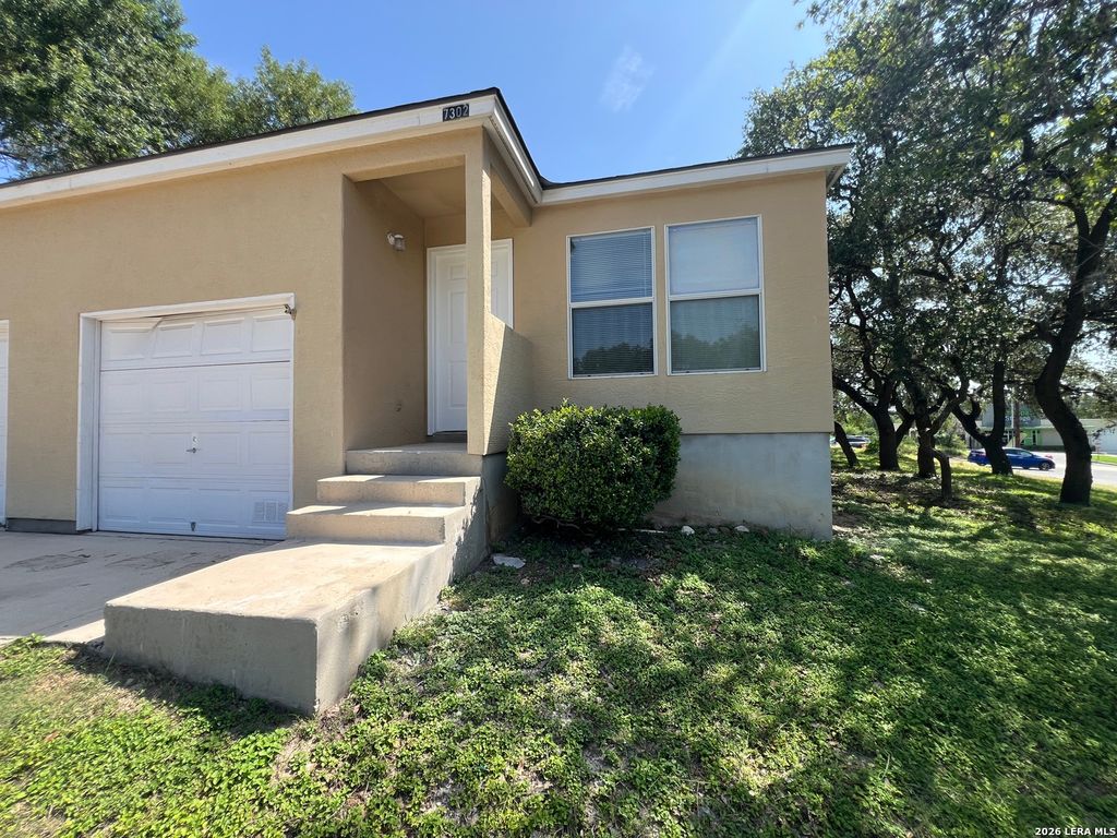 7302 TRAIL XING, San Antonio, TX 78250