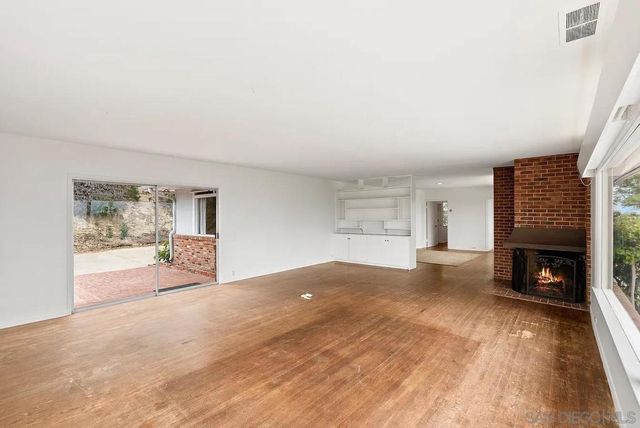 1703 Castellana Rd, La Jolla, CA 92037