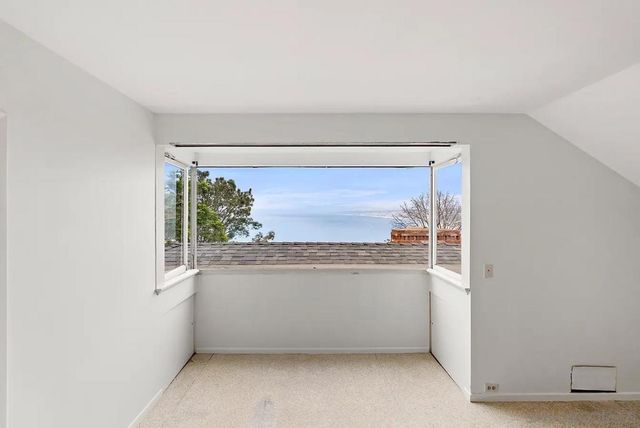 1703 Castellana Rd, La Jolla, CA 92037