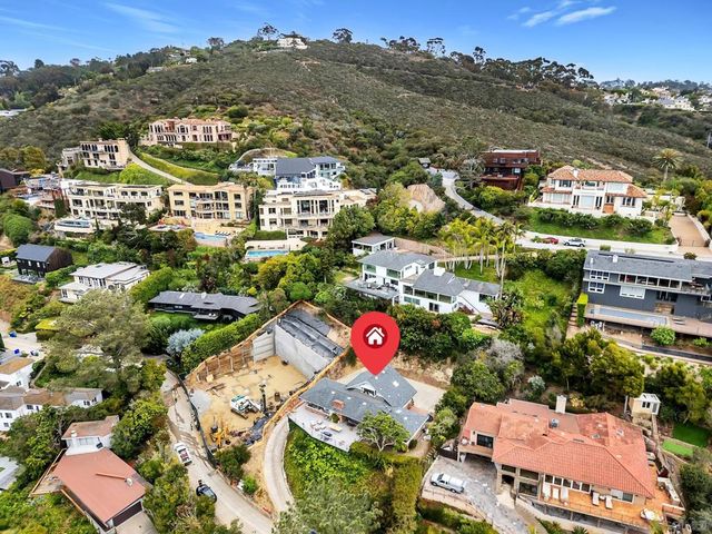 1703 Castellana Rd, La Jolla, CA 92037