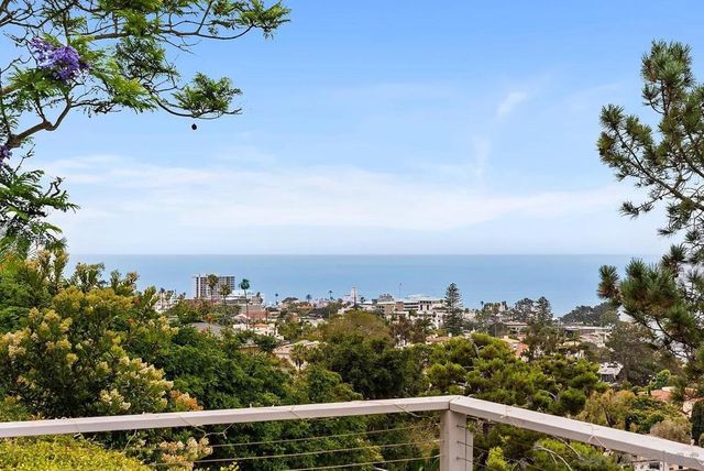 1703 Castellana Rd, La Jolla, CA 92037