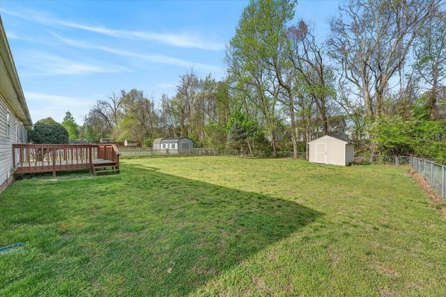 408 Kelsey Dr, Clarksville, TN 37042