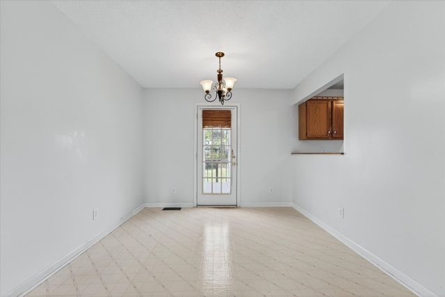 408 Kelsey Dr, Clarksville, TN 37042