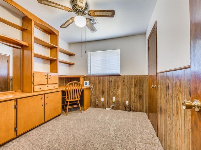 114 N Janeway Avenue, Moore, OK 73160