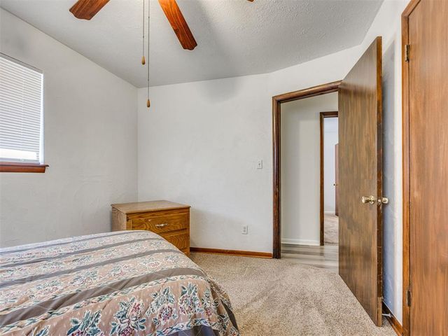 114 N Janeway Avenue, Moore, OK 73160