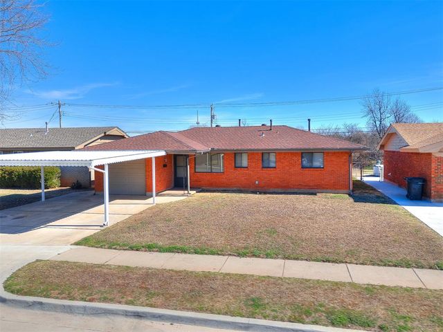114 N Janeway Avenue, Moore, OK 73160