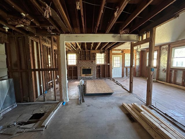 5795 Dixie Plantation Road, Hollywood, SC 29449
