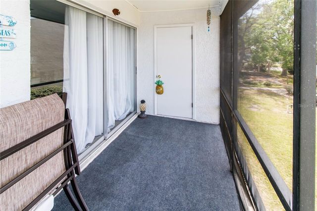 5135 GEMSTONE DRIVE 202, New Port Richey, FL 34652