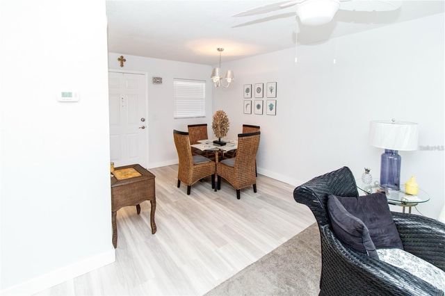 5135 GEMSTONE DRIVE 202, New Port Richey, FL 34652