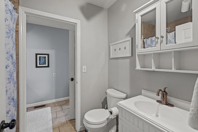 113 Locust Hill Drive, Frankfort, KY 40601