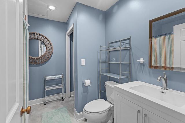 113 Locust Hill Drive, Frankfort, KY 40601