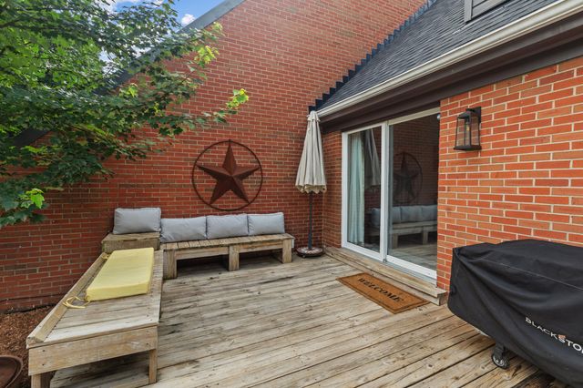 113 Locust Hill Drive, Frankfort, KY 40601