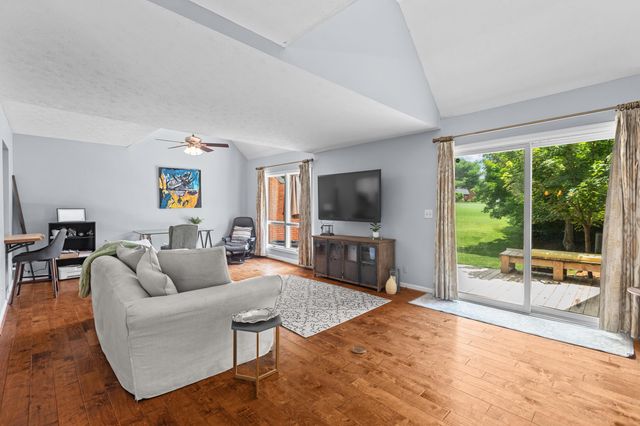 113 Locust Hill Drive, Frankfort, KY 40601