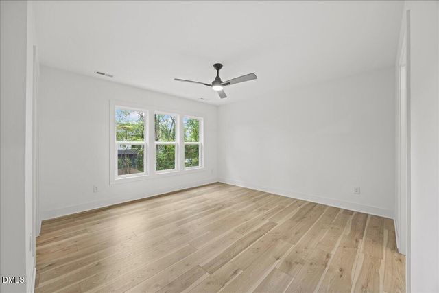 829 Cumberland Street, Raleigh, NC 27610