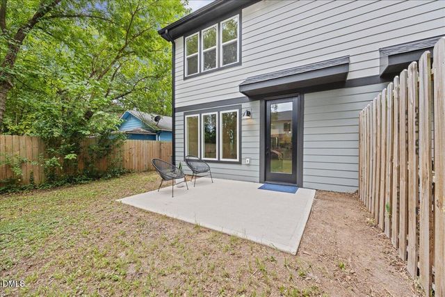 829 Cumberland Street, Raleigh, NC 27610