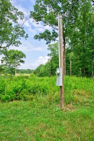 472 Eagle View Ln, Mcminnville, TN 37110