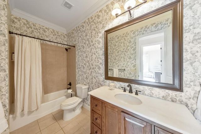 1364 Kilmarnock Point NW, Kennesaw, GA 30152