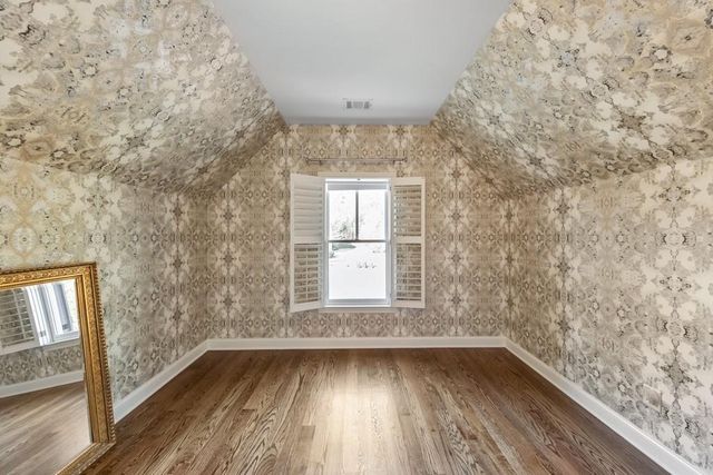 1364 Kilmarnock Point NW, Kennesaw, GA 30152