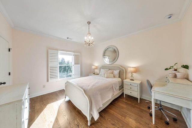 1364 Kilmarnock Point NW, Kennesaw, GA 30152