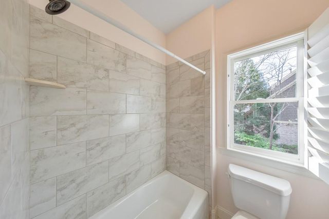 1364 Kilmarnock Point NW, Kennesaw, GA 30152