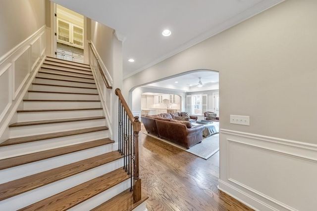 1364 Kilmarnock Point NW, Kennesaw, GA 30152