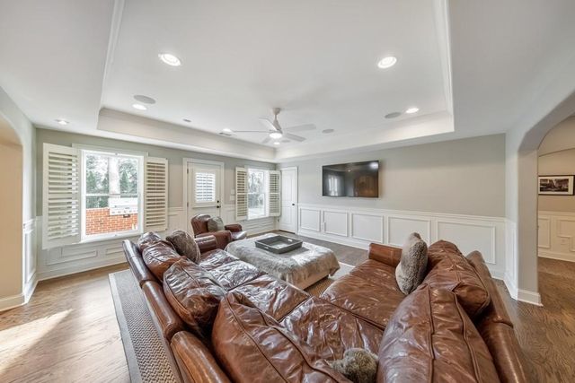 1364 Kilmarnock Point NW, Kennesaw, GA 30152