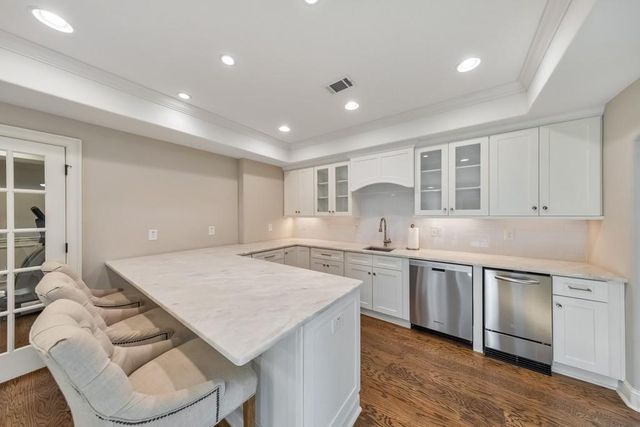 1364 Kilmarnock Point NW, Kennesaw, GA 30152