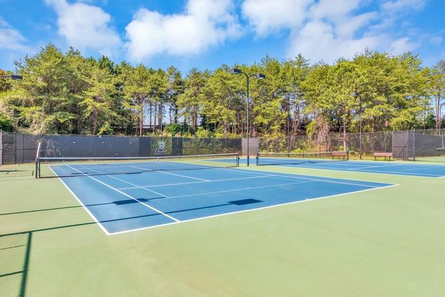 1364 Kilmarnock Point NW, Kennesaw, GA 30152