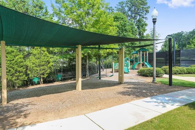 1364 Kilmarnock Point NW, Kennesaw, GA 30152