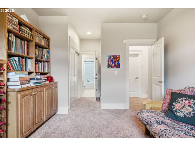 741 W DOGWOOD St, Washougal, WA 98671