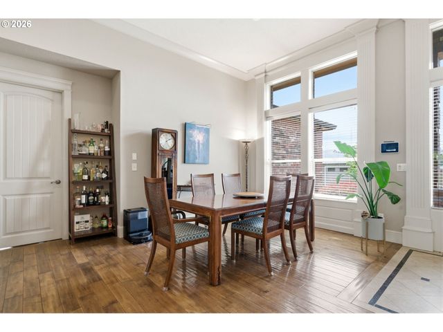 741 W DOGWOOD St, Washougal, WA 98671
