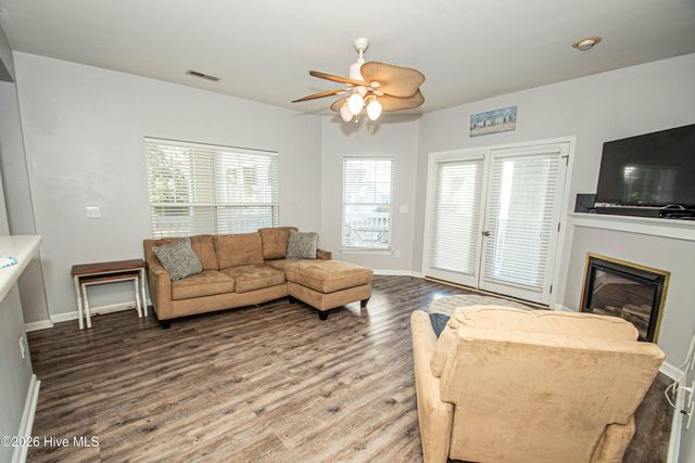 4519 Sagedale Drive Unit 101, Wilmington, NC 28405