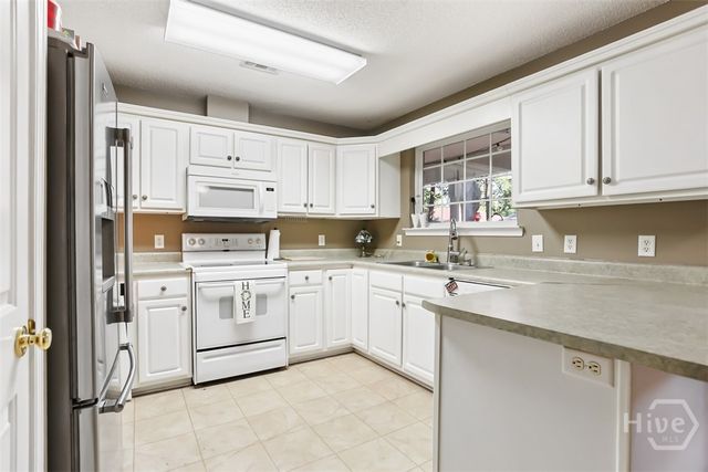 306 Wild Heron Road, Savannah, GA 31419