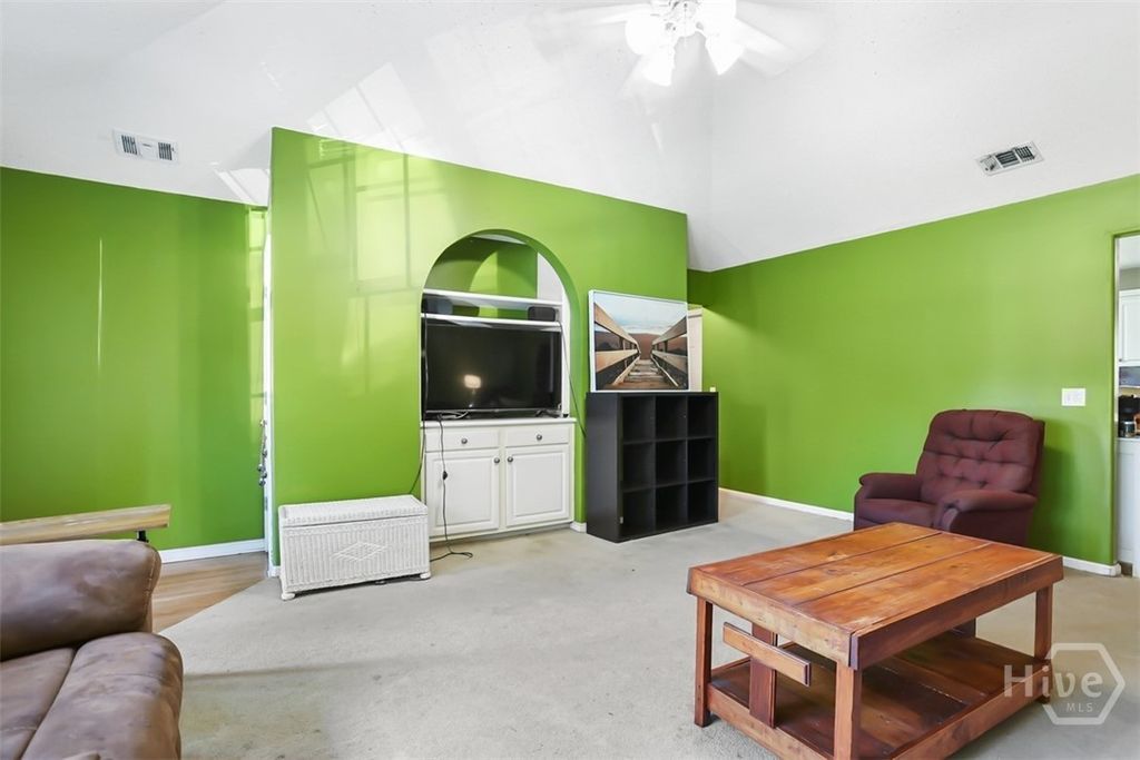 Image 3 of property listing at 306 Wild Heron Road, Savannah, GA 31419