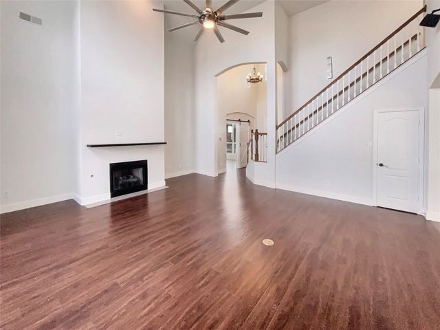 135 Sherwood Drive, Murphy, TX 75094