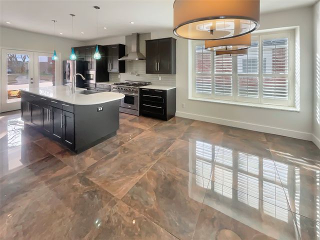 135 Sherwood Drive, Murphy, TX 75094