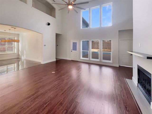 135 Sherwood Drive, Murphy, TX 75094