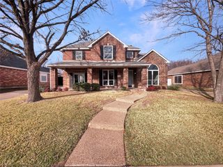 135 Sherwood Drive, Murphy, TX 75094