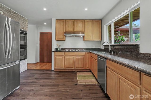 15206 40th Avenue S, Tukwila, WA 98188