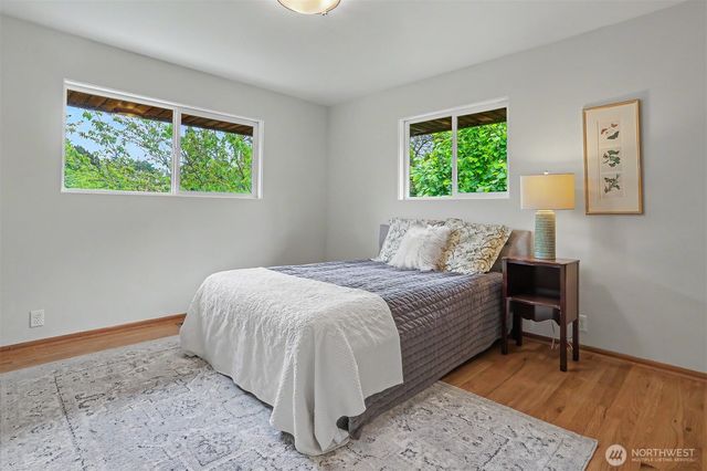 15206 40th Avenue S, Tukwila, WA 98188