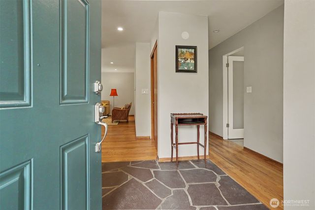 15206 40th Avenue S, Tukwila, WA 98188