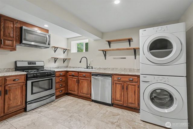 15206 40th Avenue S, Tukwila, WA 98188
