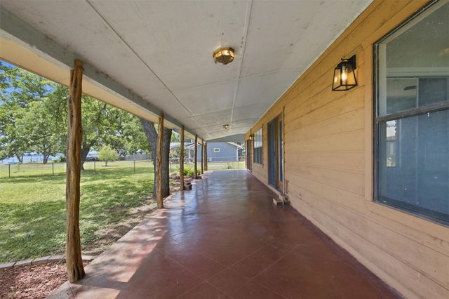 508 Pebble DR, Buchanan Dam, TX 78609