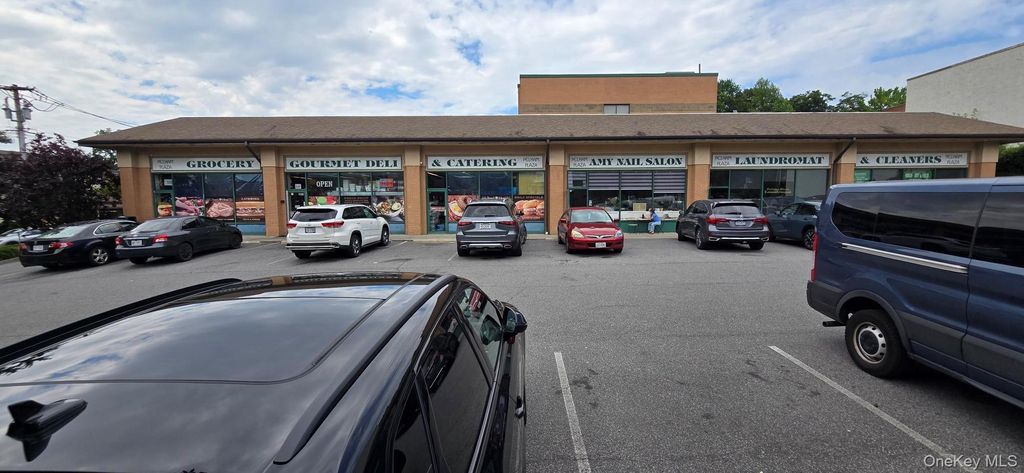 605 Fifth Avenue, Pelham, NY 10803 — exterior