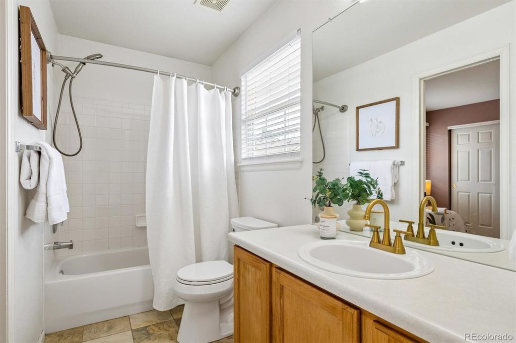 Image 26 of property listing at 4238 Brookwood Place, Highlands Ranch, CO 80130